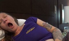 Super Sleepy Yawning