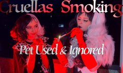 Cruellas Smoking