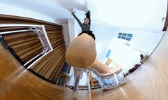 Lily Giantess Long Lost Dwarf 360VR