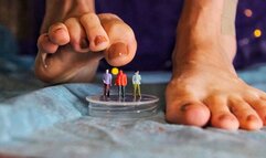 Three tourists in the giantess cave