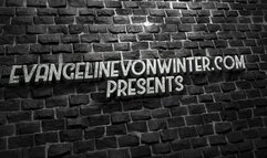 Batgirl mesmerized by Her Roommate Dee