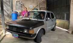 Babara and Jarlyn take a ride in the fiat 147