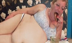 Full barrel of pies WMV