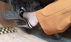 Miaisbeth pedal pumping and cranking fantasy on high heels