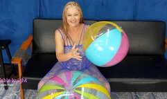 Deflate Masturbate with Beach Balls HD (1920x1080)