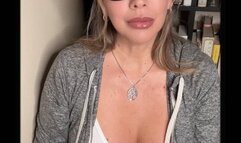 Elle Lyon Gives Her Boss A Smoking Blowjob