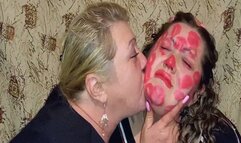 Girl for lipstick fun MP4