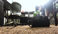 Tinies on the run from Giantess Evil Giant Vacuum 1080 smaller