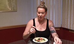 Sloppy Breakfast Chewing!