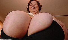 Maja meets Karola Part 191 - Her Giga Giantess Karola - Alternate Version (Clip No 2589 - mp4 version)