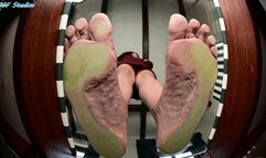 6ft Queen unaware of new employee! Moody Milfs mean crush! - MOV