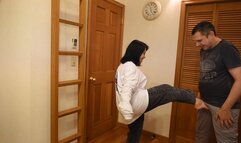 Mako Introduces Mizuki to Ballbusting - Part 2