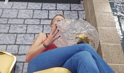 Sneaky Beach Ball Blow Up [MP4 - 4K]