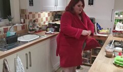 BBW cooking with remote controlled vibe