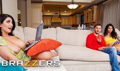 BRAZZERS - Harley Haze's Sexy Roommate Sarah Arabic Is A Total Thirst Trap For Her Bf Apollo