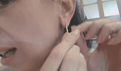 A great big hole MP4