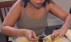 Zara Cherie eating dinner