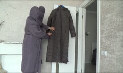 ZIPPERING OF TWO COATS 3 (c)