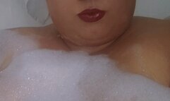 Bbw red lipped bubble bath