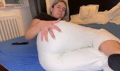 Chilling and farting episode 2