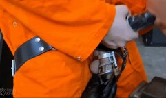 Submissive slut fucked by 2 prisoners in a spit roast - [720p]