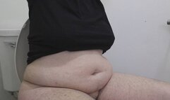 BIG FAT BELLY VIEWING WHILE I PEE AND PUSH CHOCOLATE