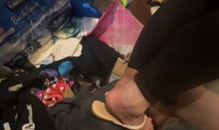 Cock crush careless flat sandals make flat cock