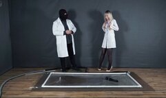 Silly blonde nurse in vacuum bed and vibro