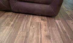 Jerk off to my powerful boots