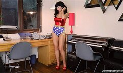 * 854x480p * Nerdy Schoolgirl Transformed Into Full Grown Wonder Woman - Mp4