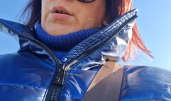 Italian girl farts on the street 4K