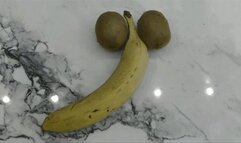 Crushing fruits MP4 HD 720p