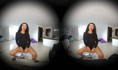 Brenda Biceps VR Video 19 - Black Long Sleeves Body Flexing Video