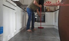 Wrapping and Facesitting Mobile