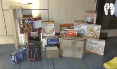 Cardboard boxes trample 7