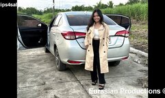 104 - Bea teach Chris torevs the car