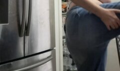 FRESH FARTS CUM SMELL EM