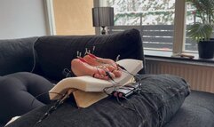PopcornSolesGirl gets an E-stim unit connected to the needles in her soles (1280)