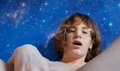 I play with a ball in my hairy big pussy