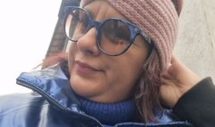 I fart on the street inside my tight jeans 720HD