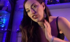 Goddess JOI - CAROLINA IENA wants you to come all over her face and tits