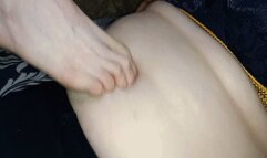 Man's foot fucks woman's navel WMV
