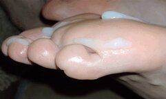 Alexandra - Inserting her fingernails into his peehole and cumming on her soles [dirty feet, foot worship, footjob, hand fetish] (4K)