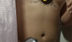 blow-up-a-balloon-in-the-shower