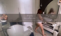 amateur WIFE quick shower sex and facial