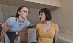 Alexa teaches me how to do square lips