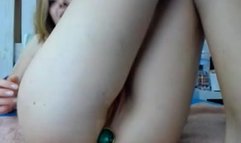 Katie_Foxy uses vibrator and a butt plug