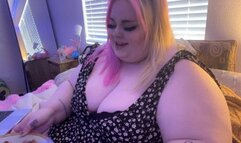 SSBBW Cake & Bacon Stuffing