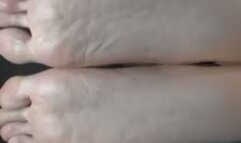 Fast Motion Reverse Brunette TS Webcam Soles