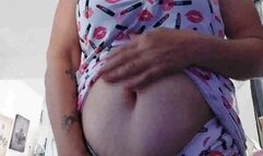 Latina Mild Giantess Lola Eats too much take out and gets a gassy bloated belly her tummy starts grumbling after stuffing her face and she sits and lets out a big Fart and realises she has to take a huge dump and pee so she rushes to the toilet avi